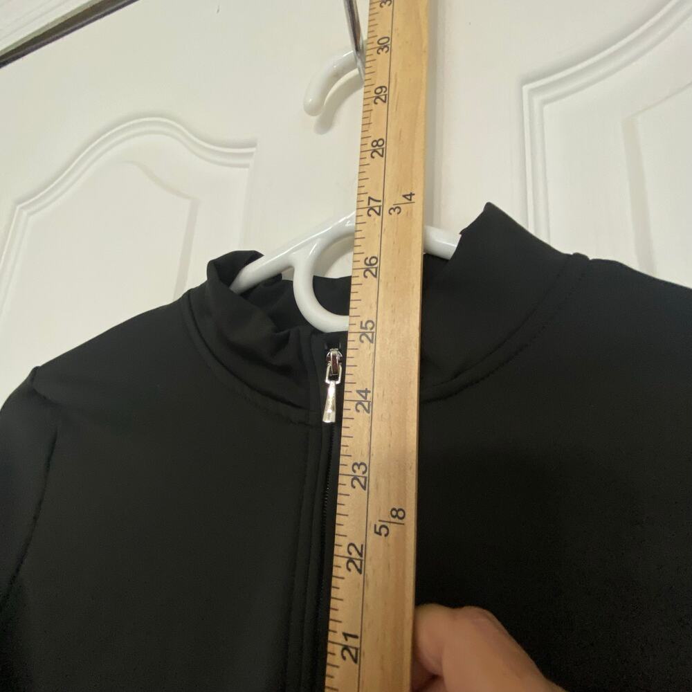 Black Long‑Sleeve Active Jumpsuit • Half‑Zip • Fitted One‑Piece • Size Medium - Picture 6 of 9